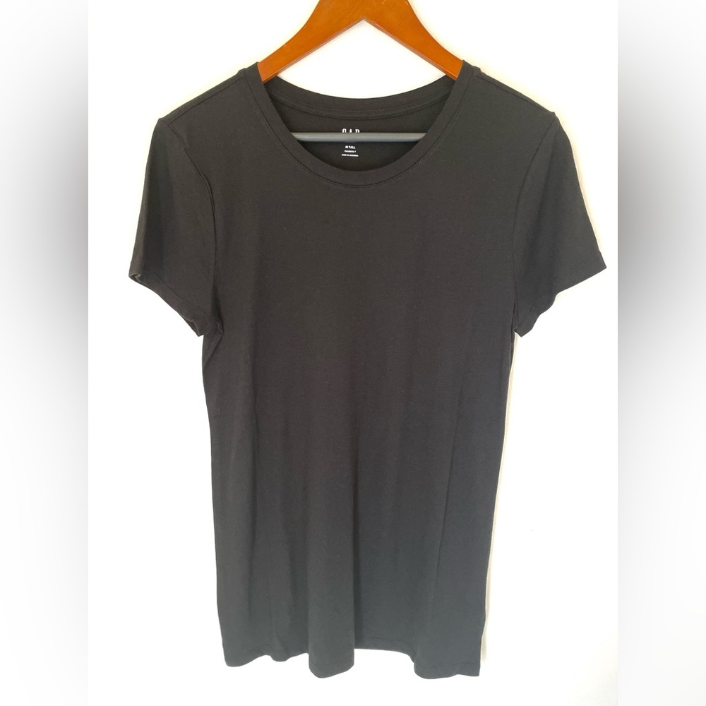 Women’s Favorite Crewneck T-Shirt Size Tall Medium
